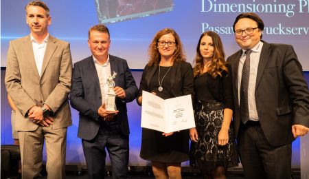 Team PASSAVIA holds Print award of 2018